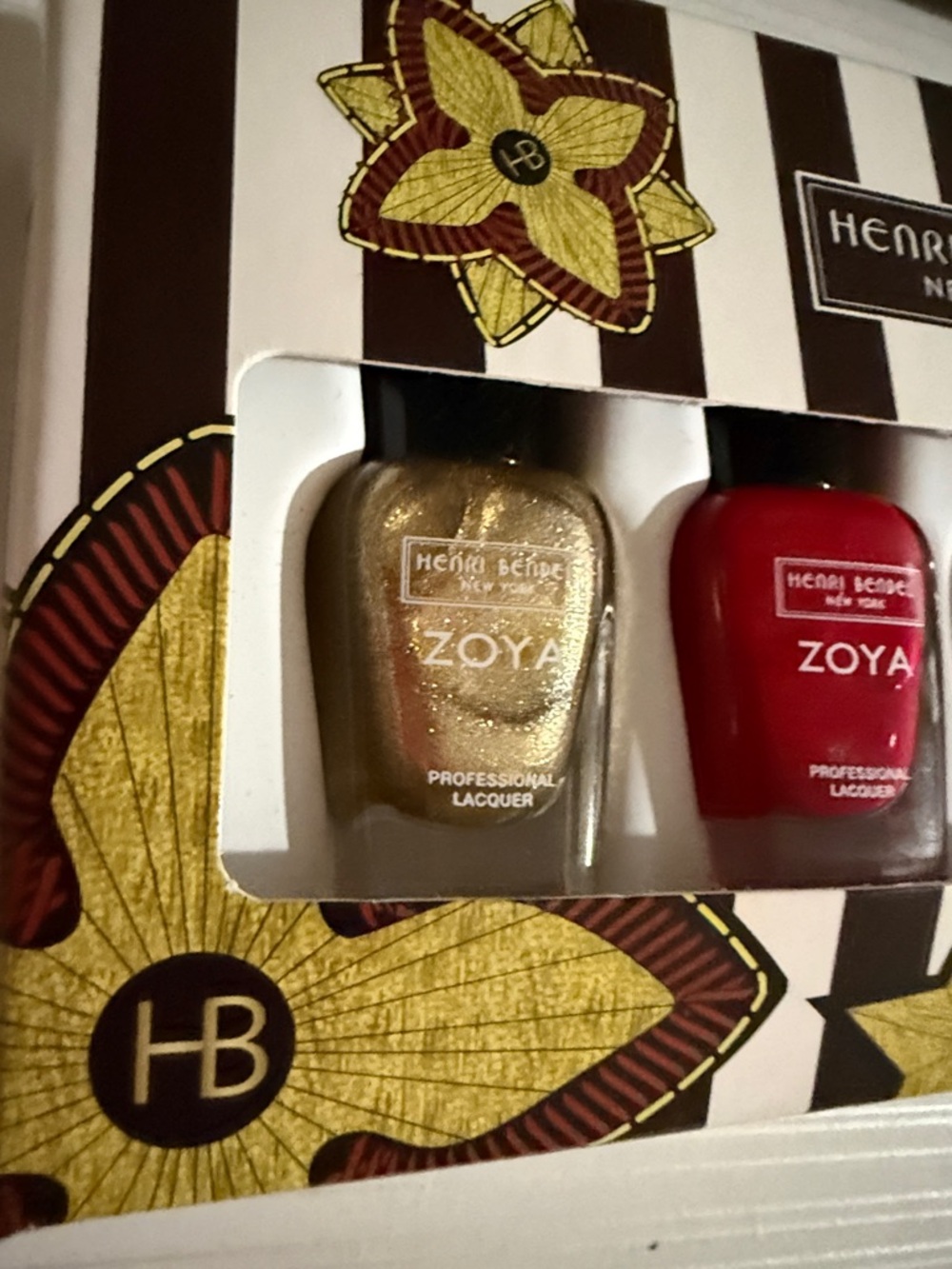 Henri Bendel Zoya Lacquer Gift Set 4 limited edition nail polish NIB - Picture 8 of 8